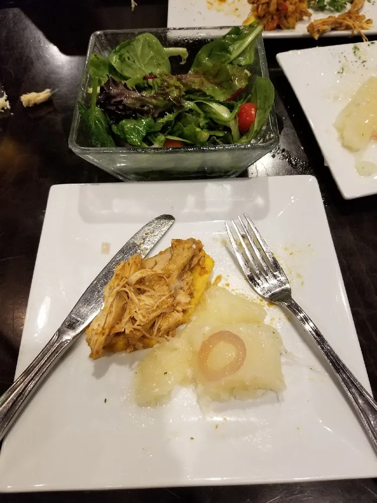 Tapas Plantain Topped w Chicken and Yuca